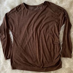 Long sleeve maternity shirt